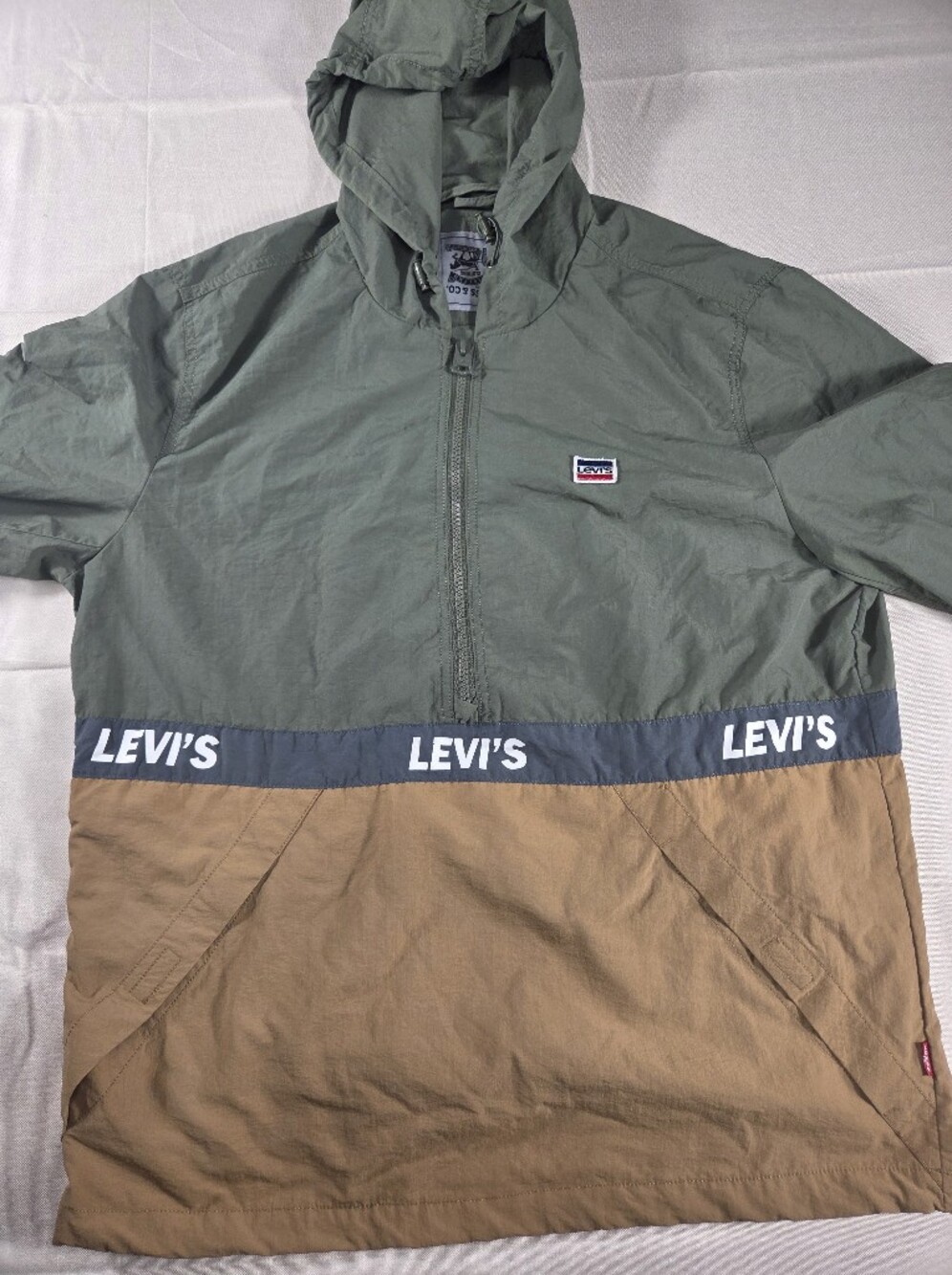 Levi's Hooded Windbreaker Jacket Medium Olive Green Tan Colorblock Spellout Logo